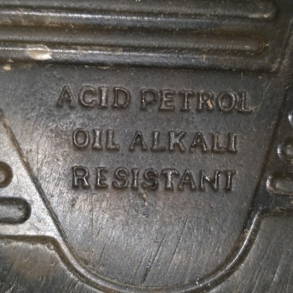 Doc Martens Black Flora Patent Leather Chelsea Boots Womens EU 39 US 8 Slip On - Picture 13 of 16